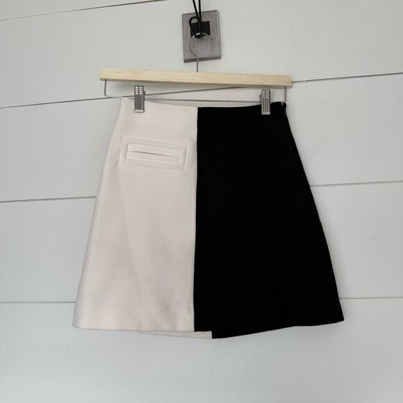 & Other Stories Women’s 2 Black White Colorblock Skirt - Picture 1 of 5